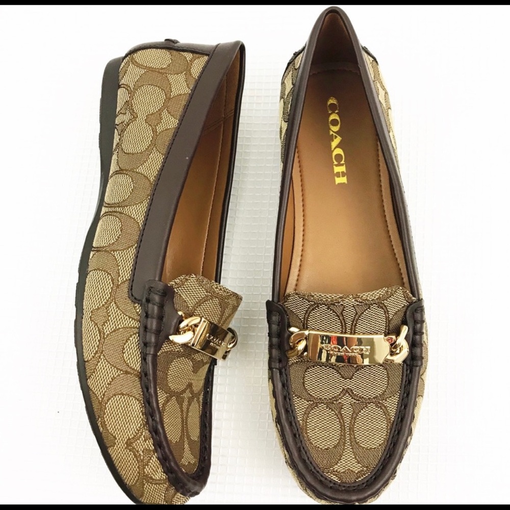 New Coach flats, size 7.5.